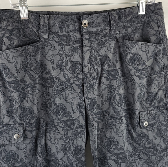 Eddie Bauer Capri Pant Women 8 Travex Gray Geometric Hiking (30x20) - Picture 2 of 10